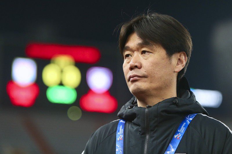 捷克女孩和韩国男人